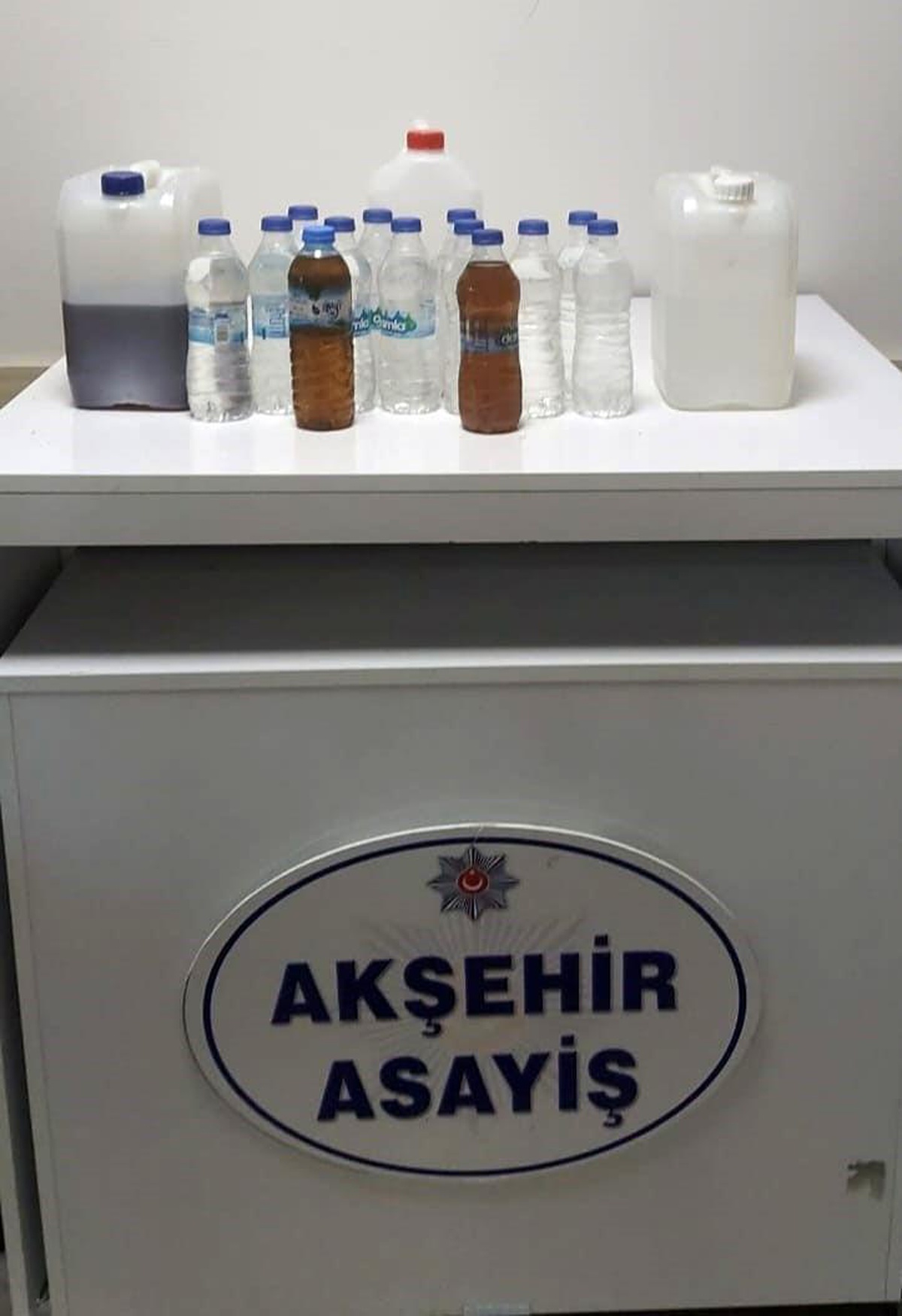 Akşehir\'de Sahte Alkol Operasyonu
