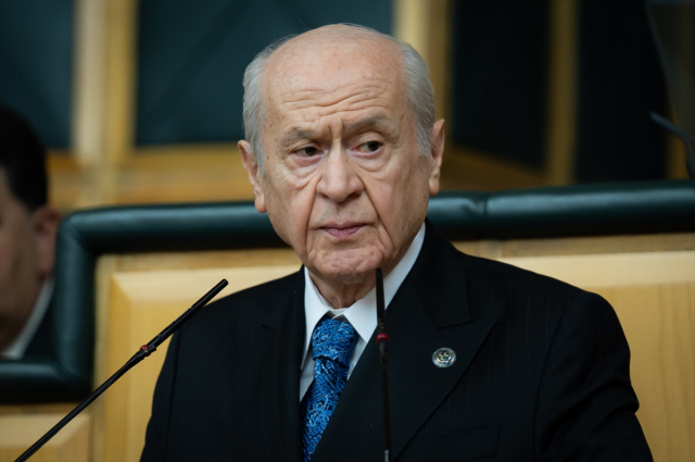 Bahçeli kürsüden Özel'e seslendi: Ateşe körükle gitmemeli, aklı selimle hareket etmelidir
