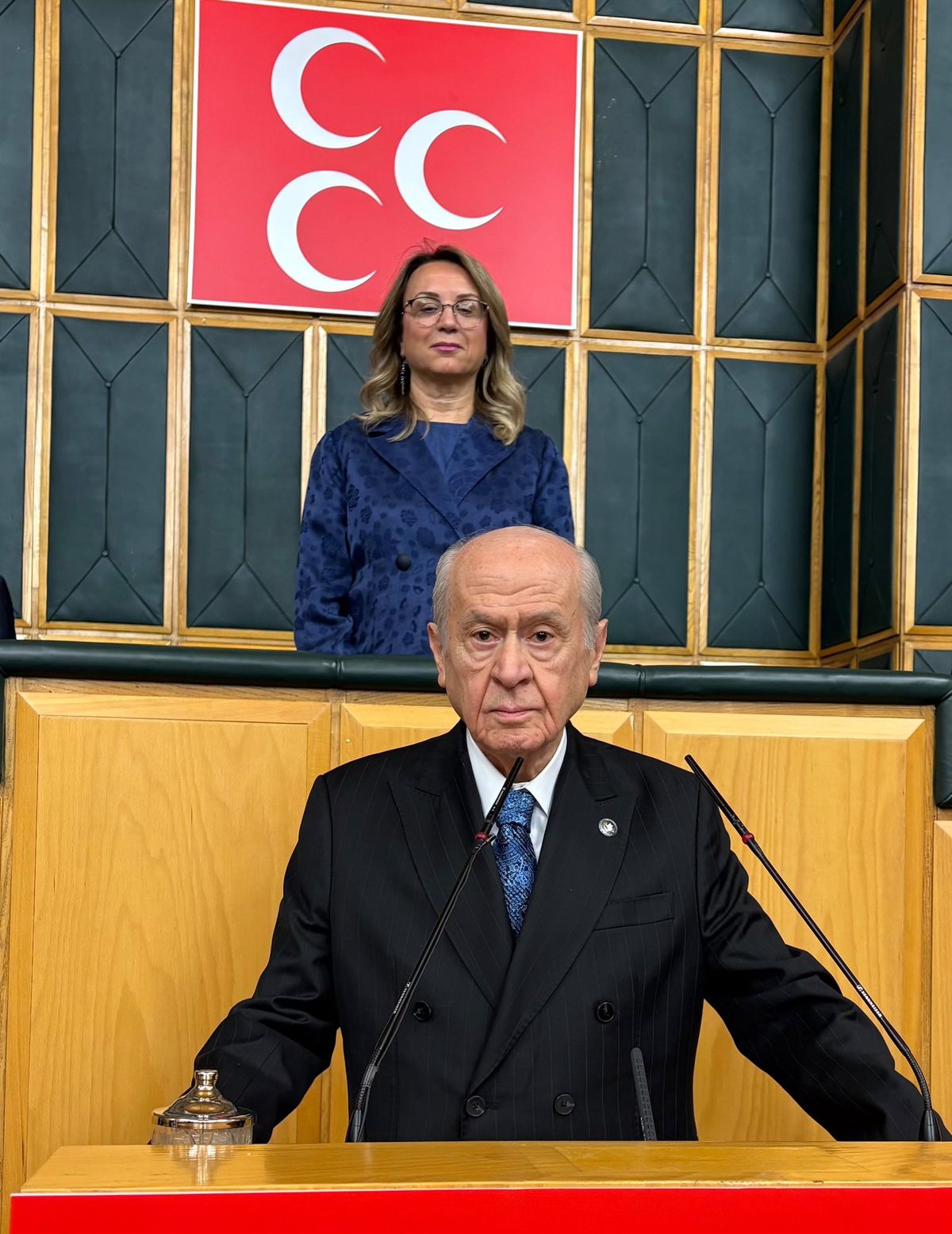Bahçeli: CHP\'nin İki Yolu Var