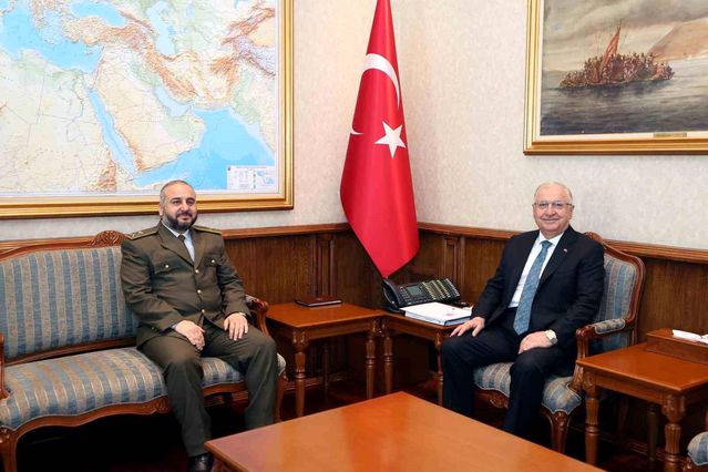 Savunma Bakanları Ankara'da Buluştu