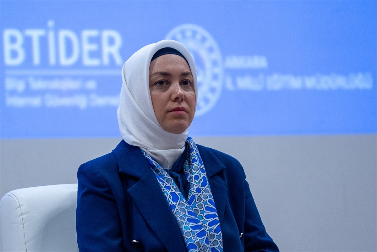 Ankara\'da Dijital Farkındalık ve Etik Paneli
