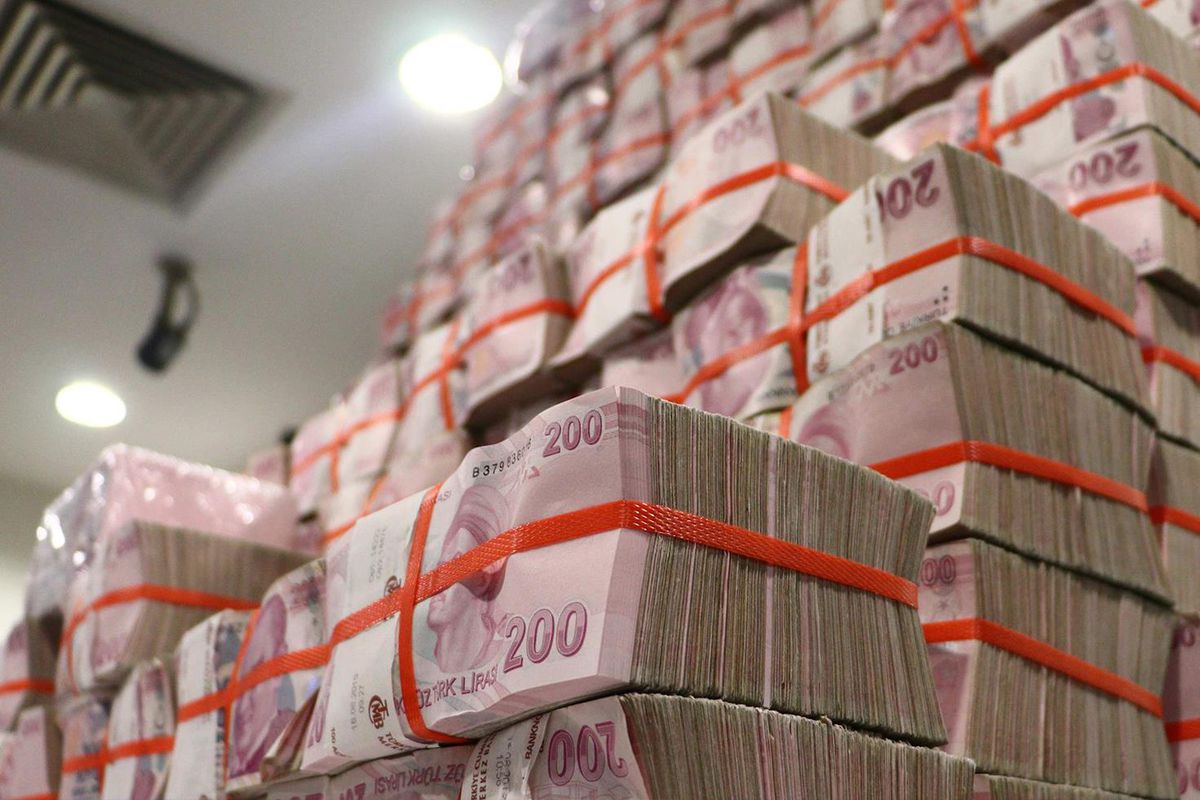 Benzeri görülmemiş ikramiye bir kişiye çıktı! Bir anda Türkiye\'nin en zenginlerinden oldu