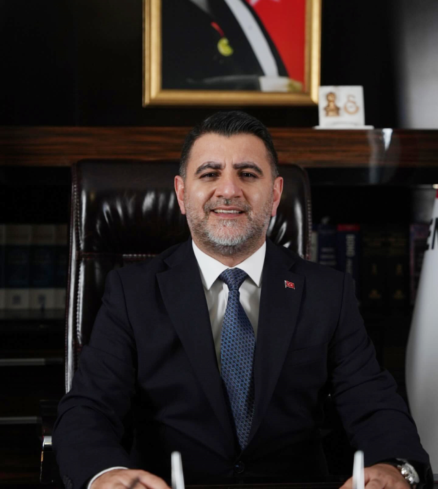 Burçin Şahindur Burçin Şahindur
