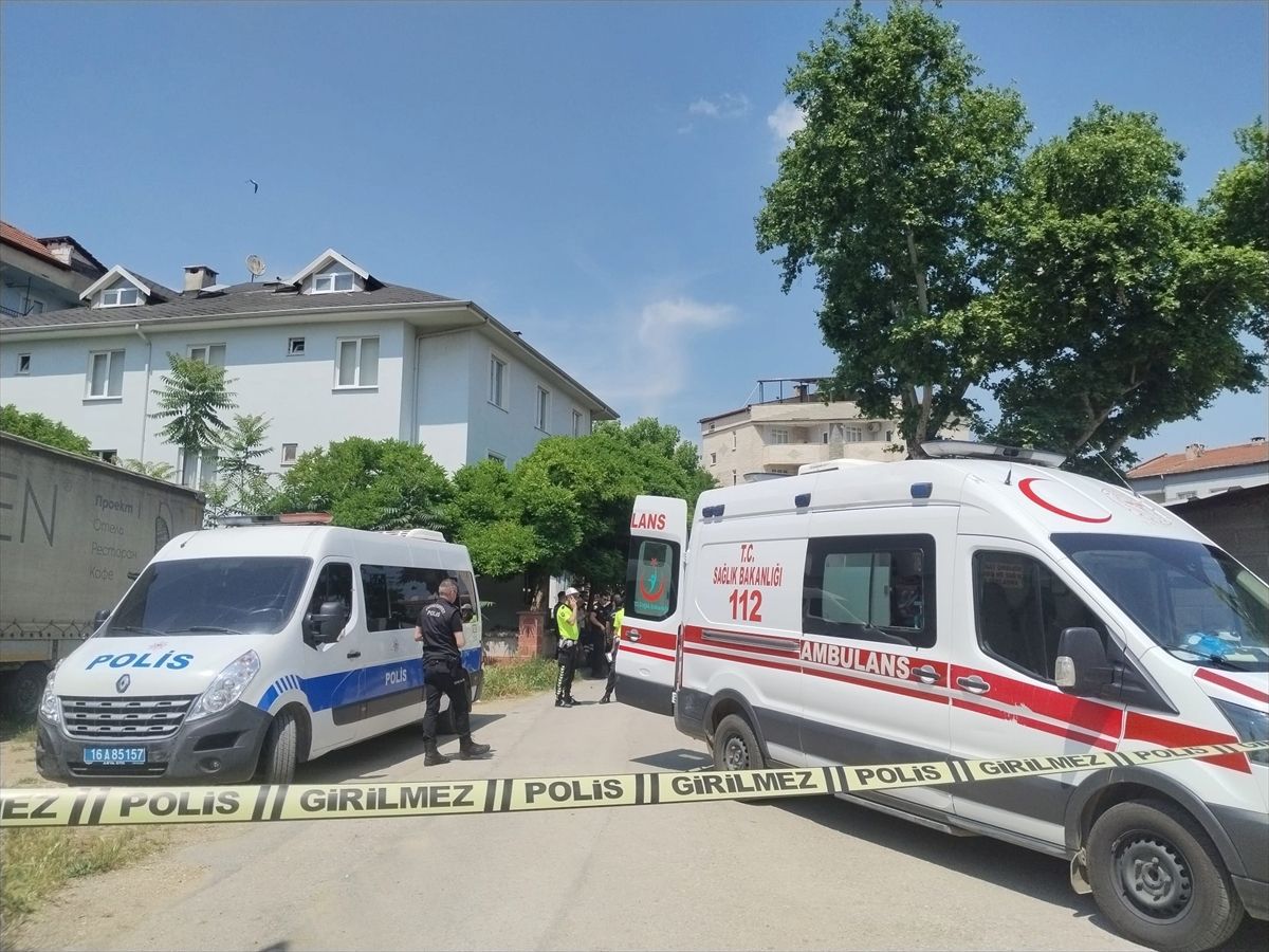İnegöl\'de Bisiklet Kazası: 74 Yaşındaki Adam Hayatını Kaybetti