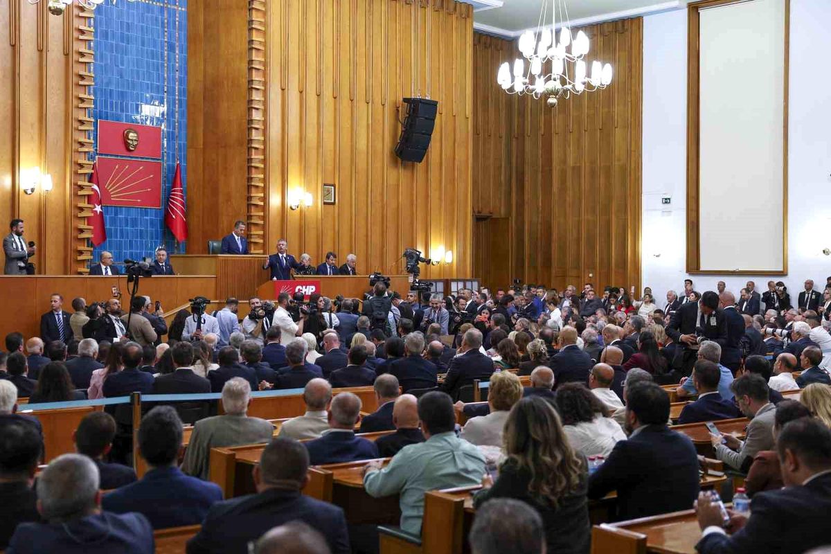 Özgür Özel: AK Parti\'nin kara düzenine hakkımı helal etmiyorum