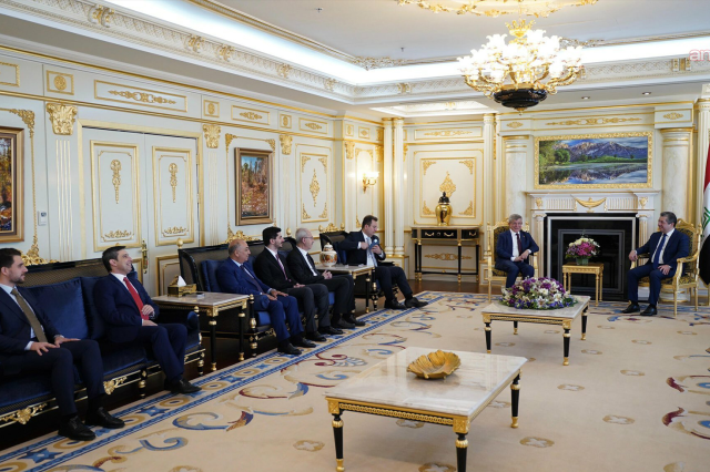 Davutoğlu ve IKBY Başbakanı Barzani arasında diplomasi trafiği: Bölge barışı için ortak adımları değerlendirdik