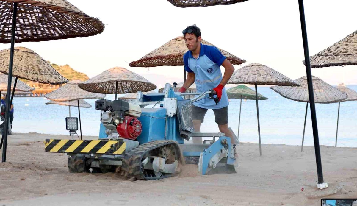 Didim\'de plajlar düzenleniyor