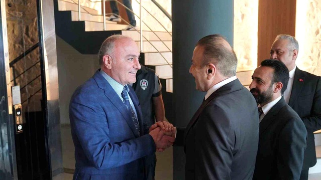 Duhok ve IKBY Heyeti ETSO'yu Ziyaret Etti