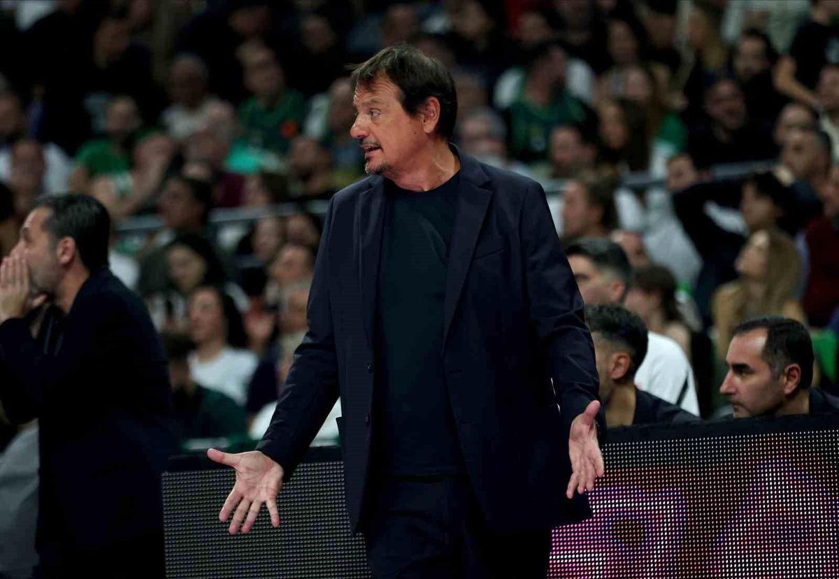 Ataman\'dan Olympiakos Taraftarına Tepki