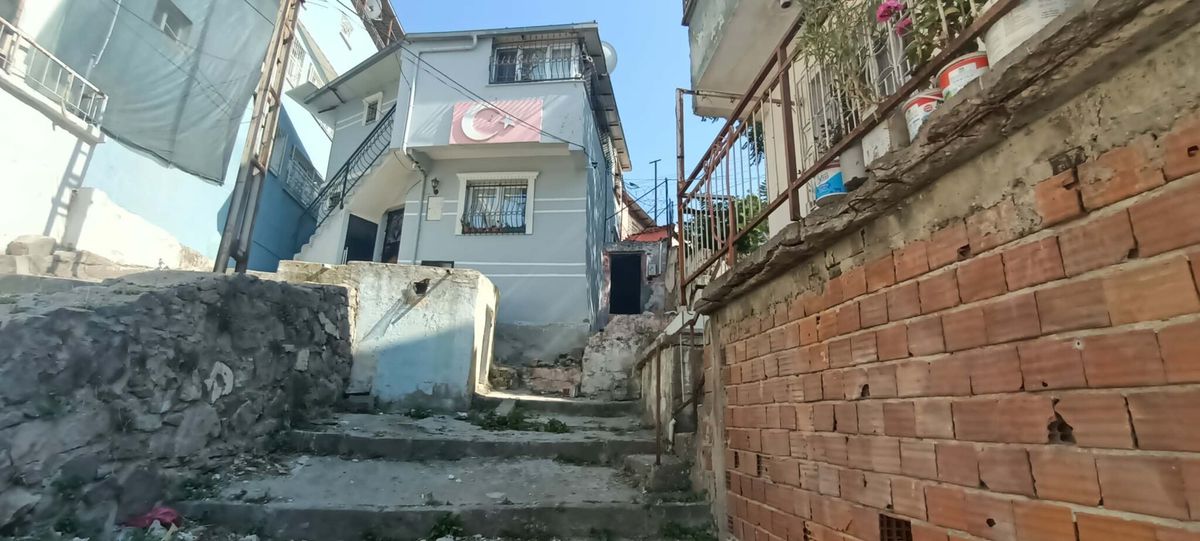 Boşandığı eşi tarafından kezzaplı saldırıya uğrayan kadın hastanede hayatını kaybetti
