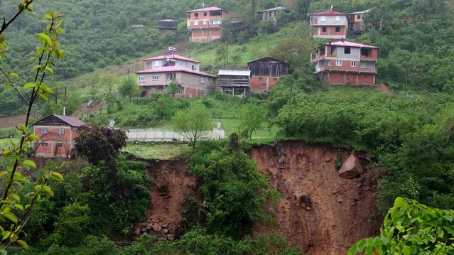 Giresun'da Aşırı Yağışlar Heyelanlara Neden Oldu