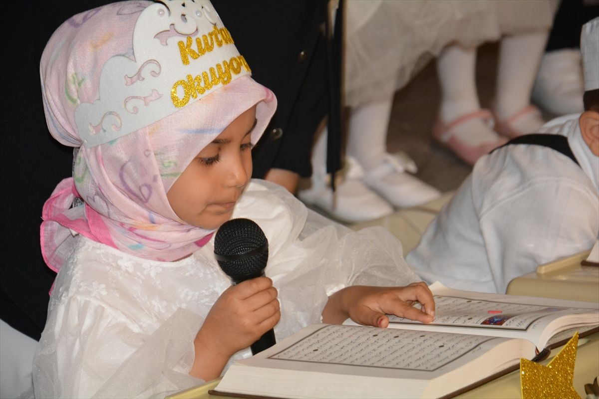 Gülnar'da Kuran Kursu Yıl Sonu Etkinliği