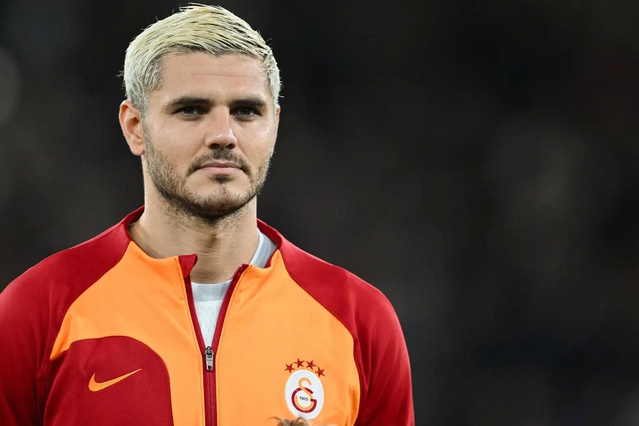 Icardi sevgilisinin çıplak fotoğrafını paylaştı! Ortalık kar