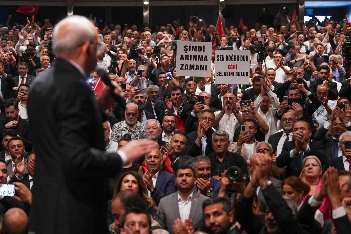 Kılıçdaroğlu: Temiz Siyaset ve Ahlak Vurgusu