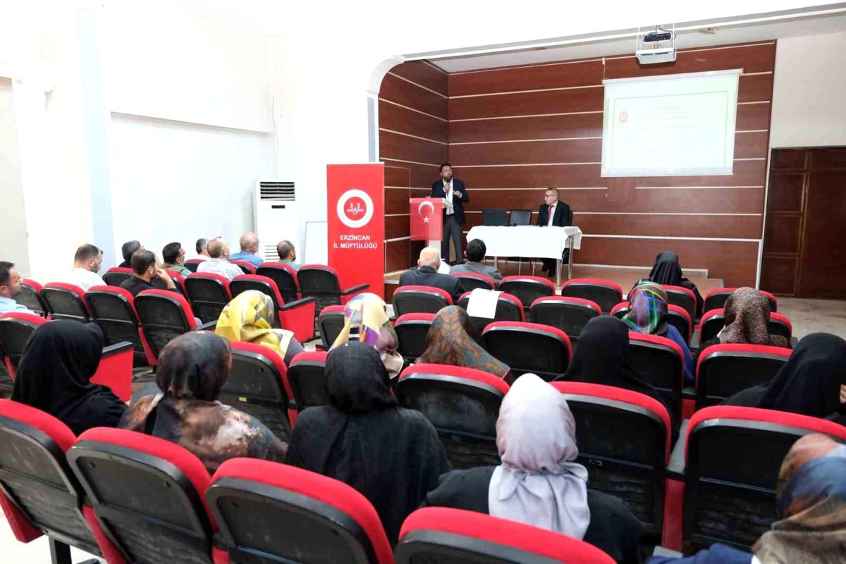 Kur\'an Eğitim Merkezleri Tanıtıldı