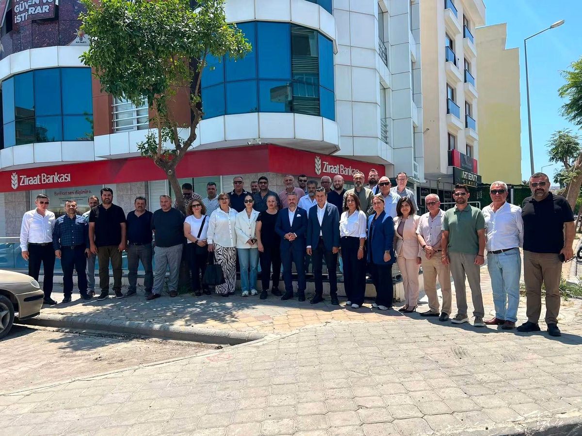 Cumhur İttifakı Kuşadası\'nda Toplandı