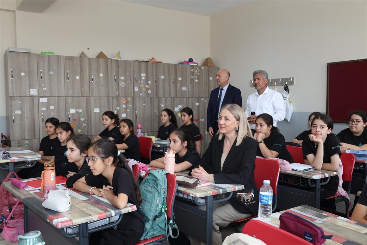 Kaymakam Huriye Küpeli, Öğrencilerle Buluştu