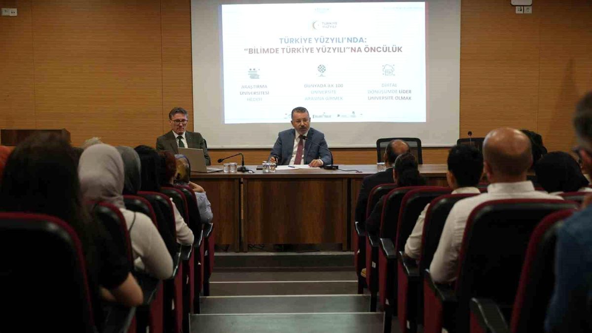 KBÜ\'nün Hedefleri ve Çalışmaları Değerlendirildi