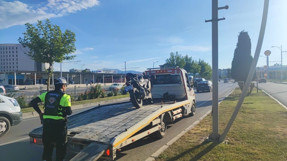 Motosiklet Kazasında Şehit Pilotun Kardeşi Hayatını Kaybetti
