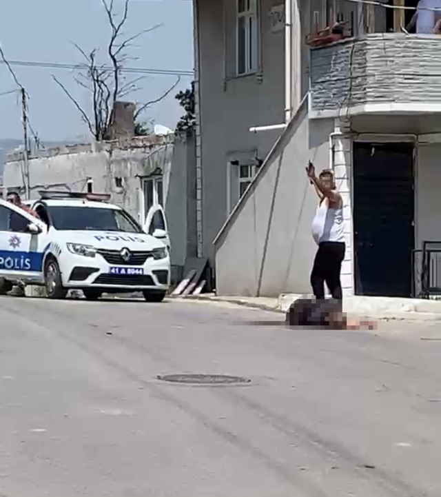 Sokak ortasında eşini öldüren koca: Çocuğumla göz göze gelince durdum