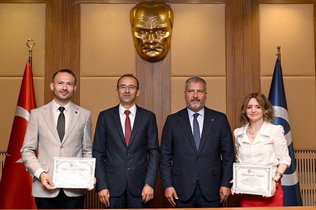 Anadolu Üniversitesi'ne TURAK Akreditasyonu