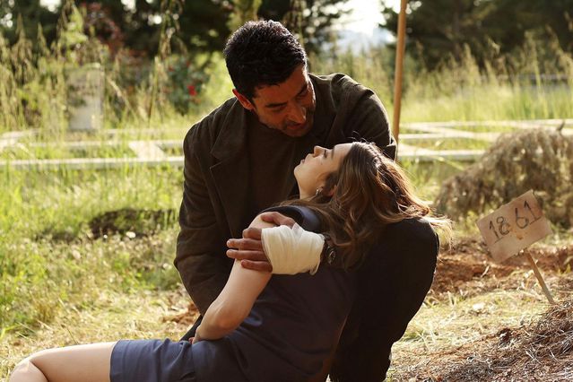 ABİ'de şoke eden ayrılık! Afra Saraçoğlu'nun vedasının perde