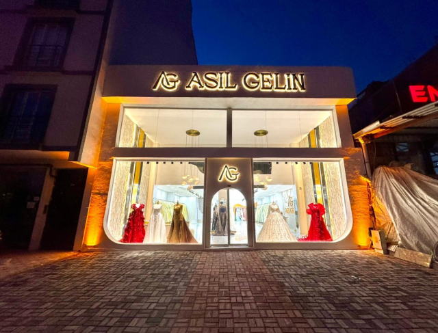 Asil Gelin <a class='keyword-sd' href='/adiyaman/' title='Adıyaman'>Adıyaman</a>, zarafet ve şıklığı gelin adaylarıyla buluşturuyor