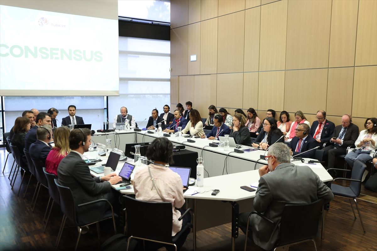 Bakan Kurum, Bonn İklim Konferansı\'nda Temaslarda Bulundu