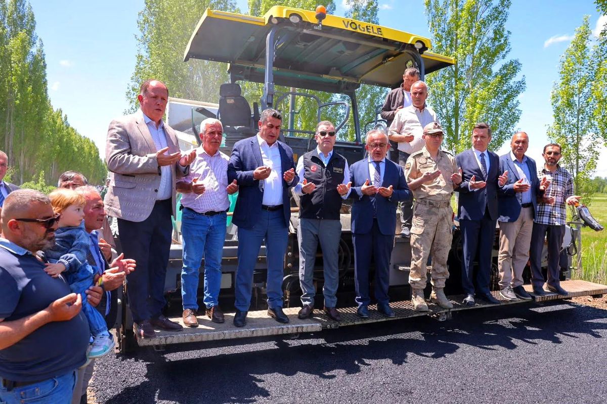 Bayburt\'ta 2026 Asfalt Çalışmaları Başladı