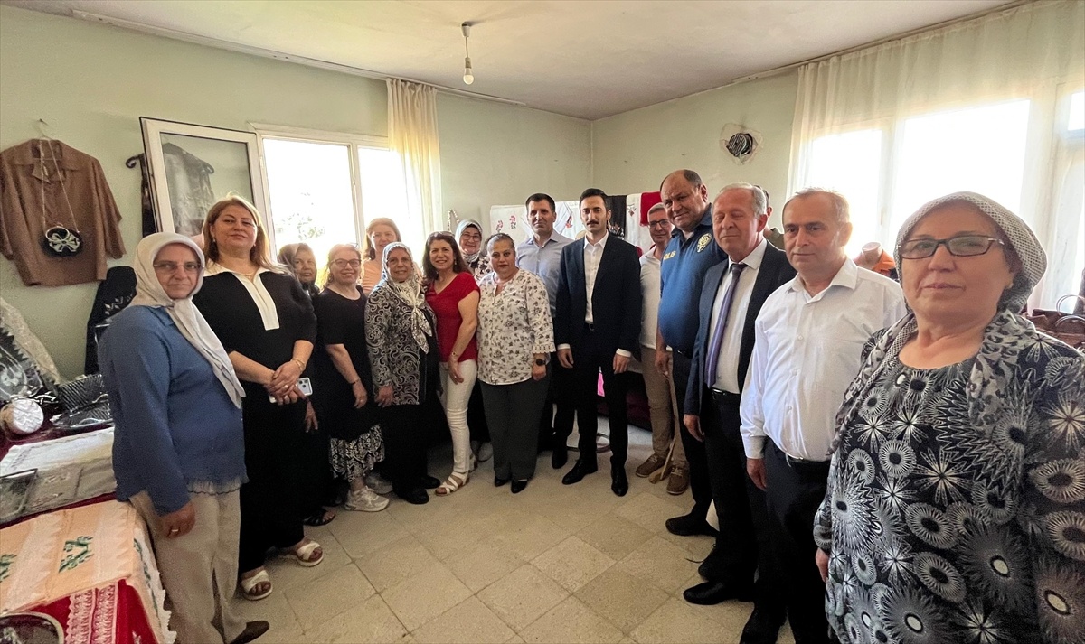 Beydağ\'da Yıl Sonu Sergisi Açıldı