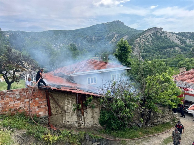 Yenipazar'da Fırında Yangın Çıktı
