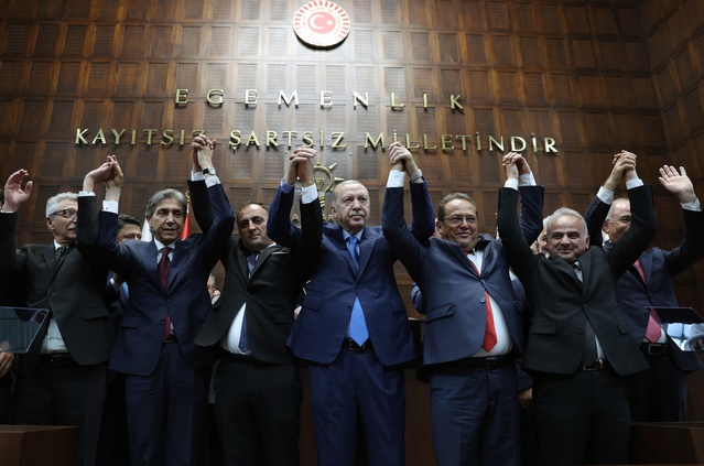 Cumhurbaşkanı Erdoğan: Türkiye'nin ve Kıbrıs Türkü'nün hakkı