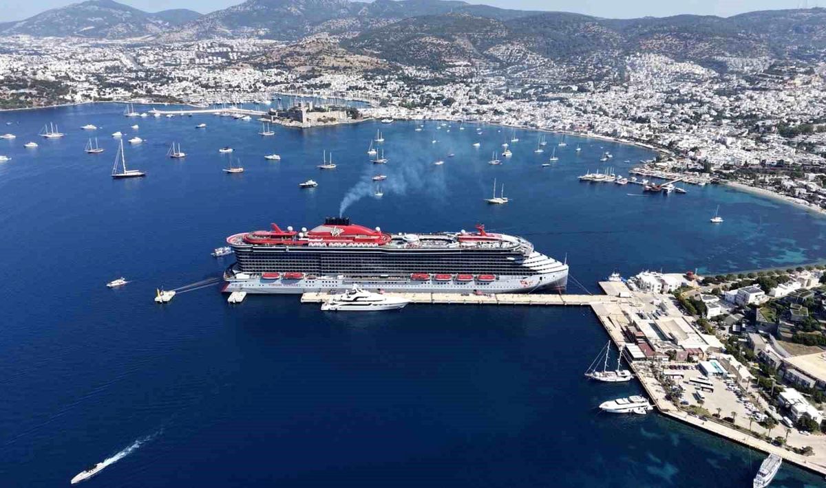 Scarlet Lady Bodrum\'da!