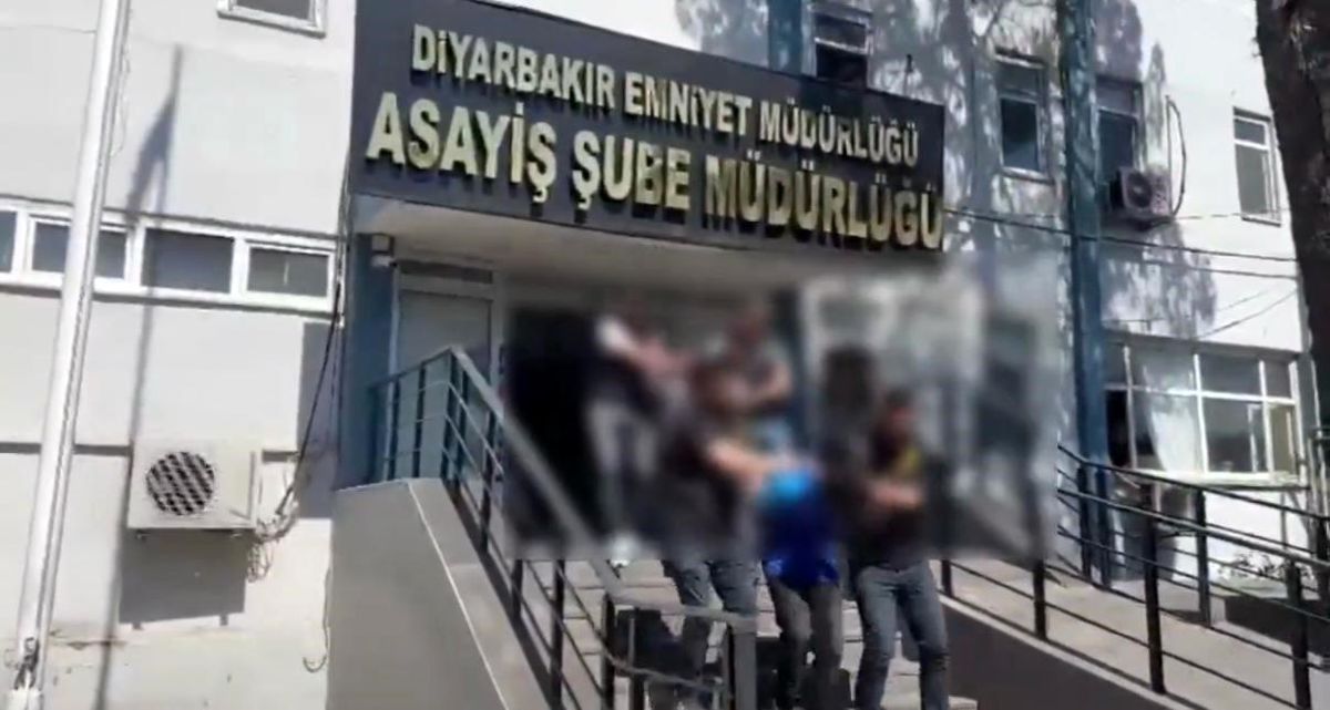Diyarbakır\'da Banka Saldırısında 2 Tutuklama