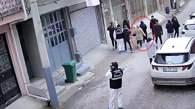 Emekli polis eşini öldürüp 15 parçaya ayıran kadına ağırlaşt