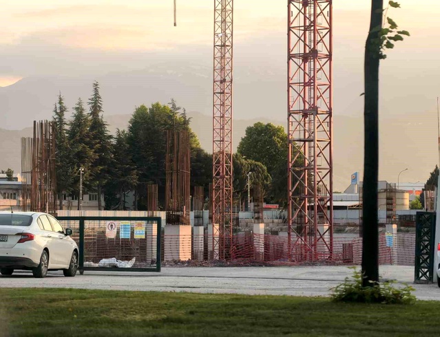 İnegöl'de inşaatta iş kazası