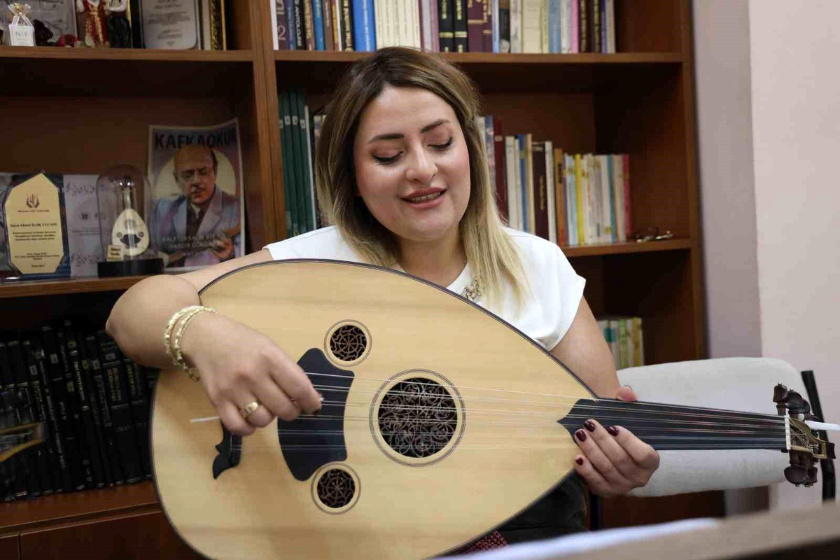 Hayallerinin Peşinden Gidiyor