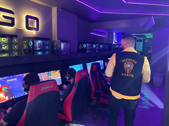 İskenderun'da İnternet Kafe Denetimi