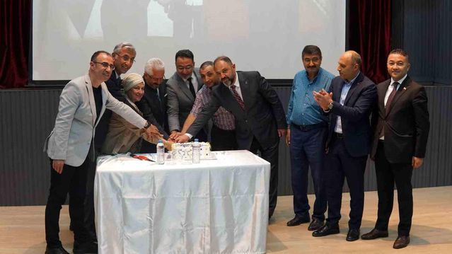 Kayseri Ticaret Lisesi'nin 100. Yıl Kutlaması Coşkuyla Yapıl