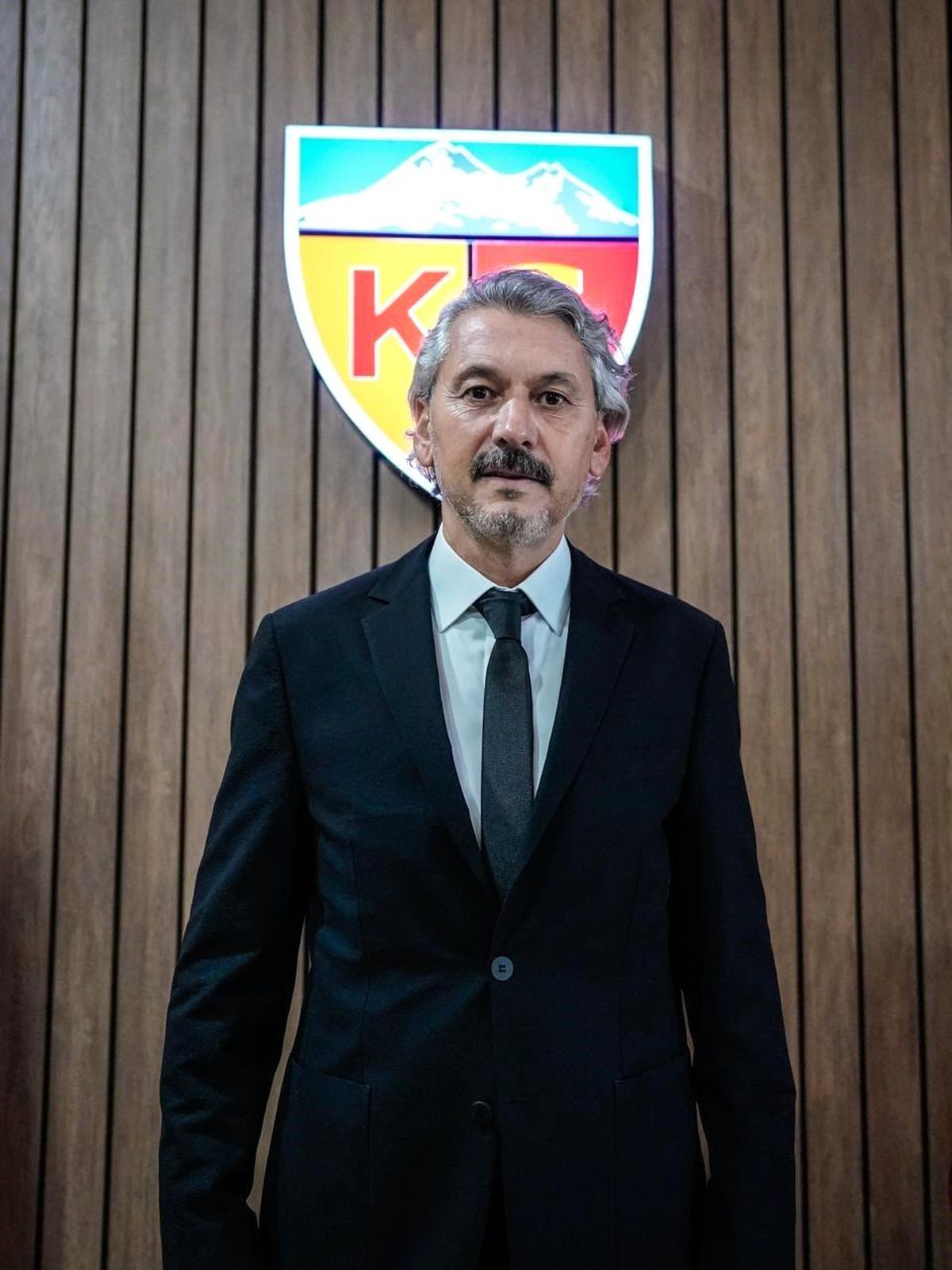 Kayserispor Atila Gerin ile Anlaştı
