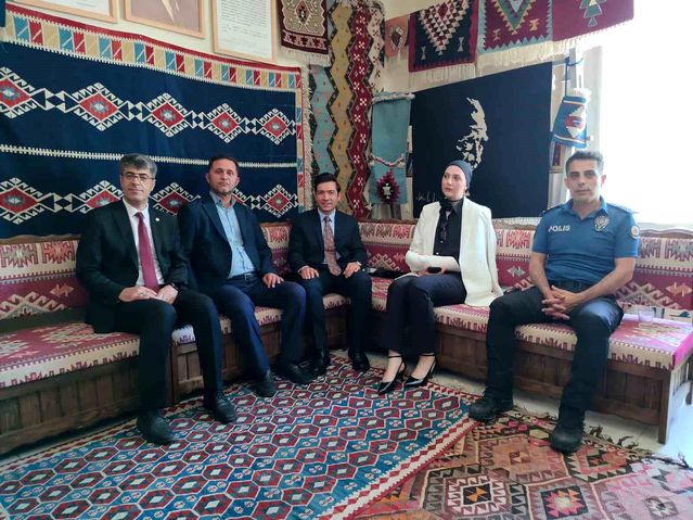 Hayat Boyu Öğrenme Haftası Sergisi Elazığ'da