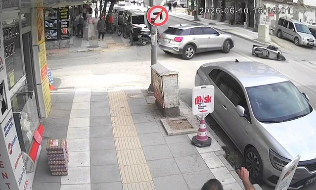 Elazığ'da Motosiklet Kaza Anı Kamerada