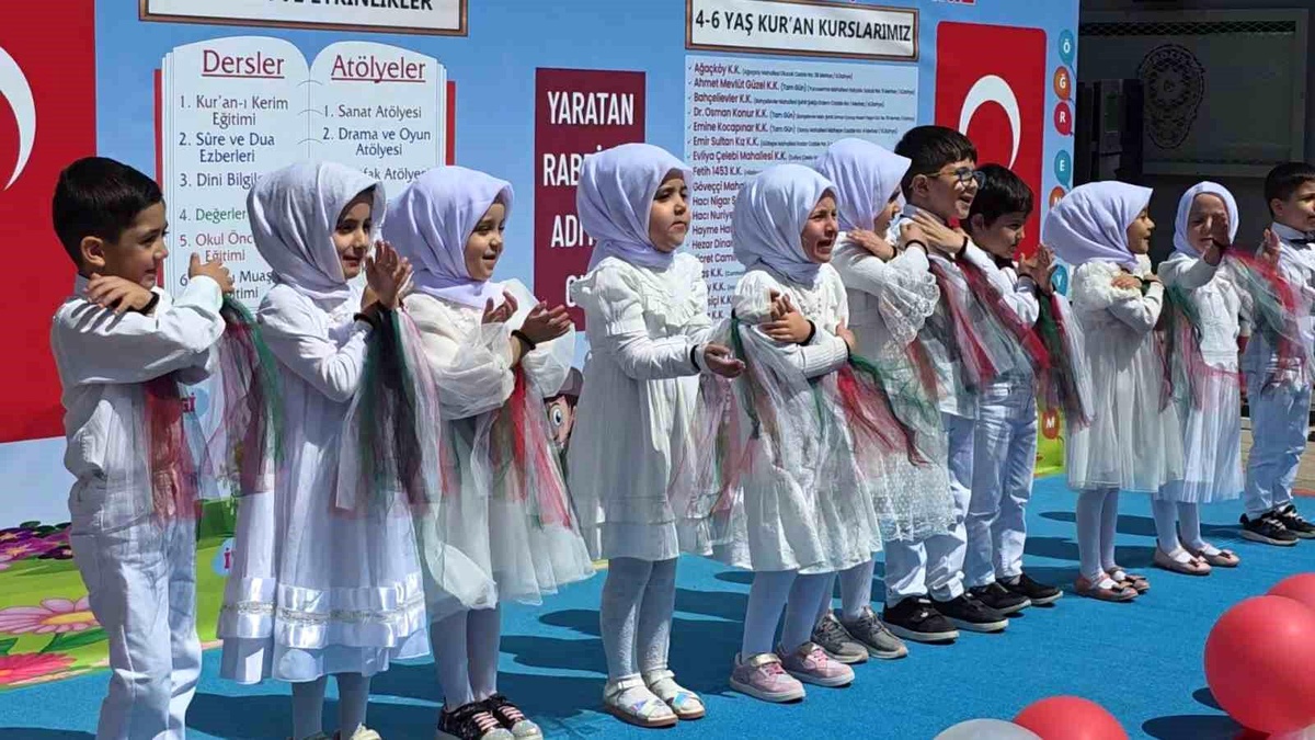 Kütahya\'da Kur\'an Kursları Etkinliği Coşkuyla Gerçekleşti