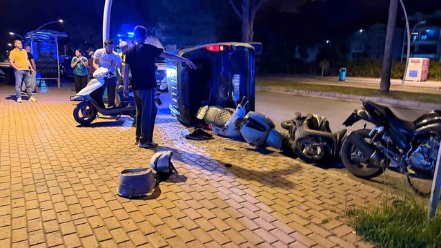 Antalya'da Trafik Kazası: Sürücü Yaralı