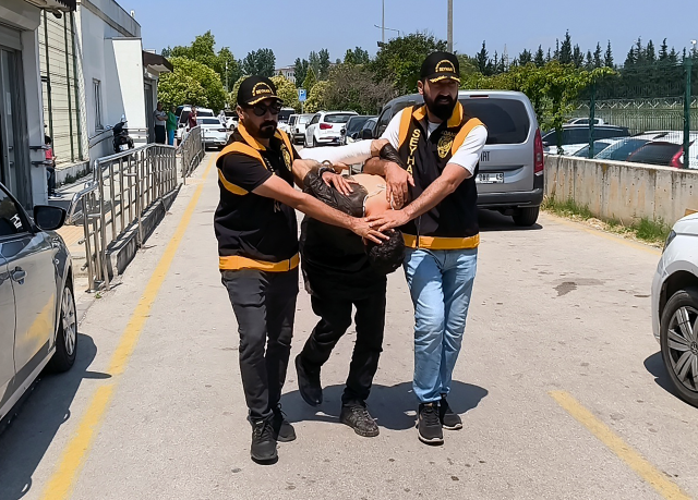 Platonik aşık dehşeti! 7 yerinden bıçakladı, ifadesi kan dondurdu
