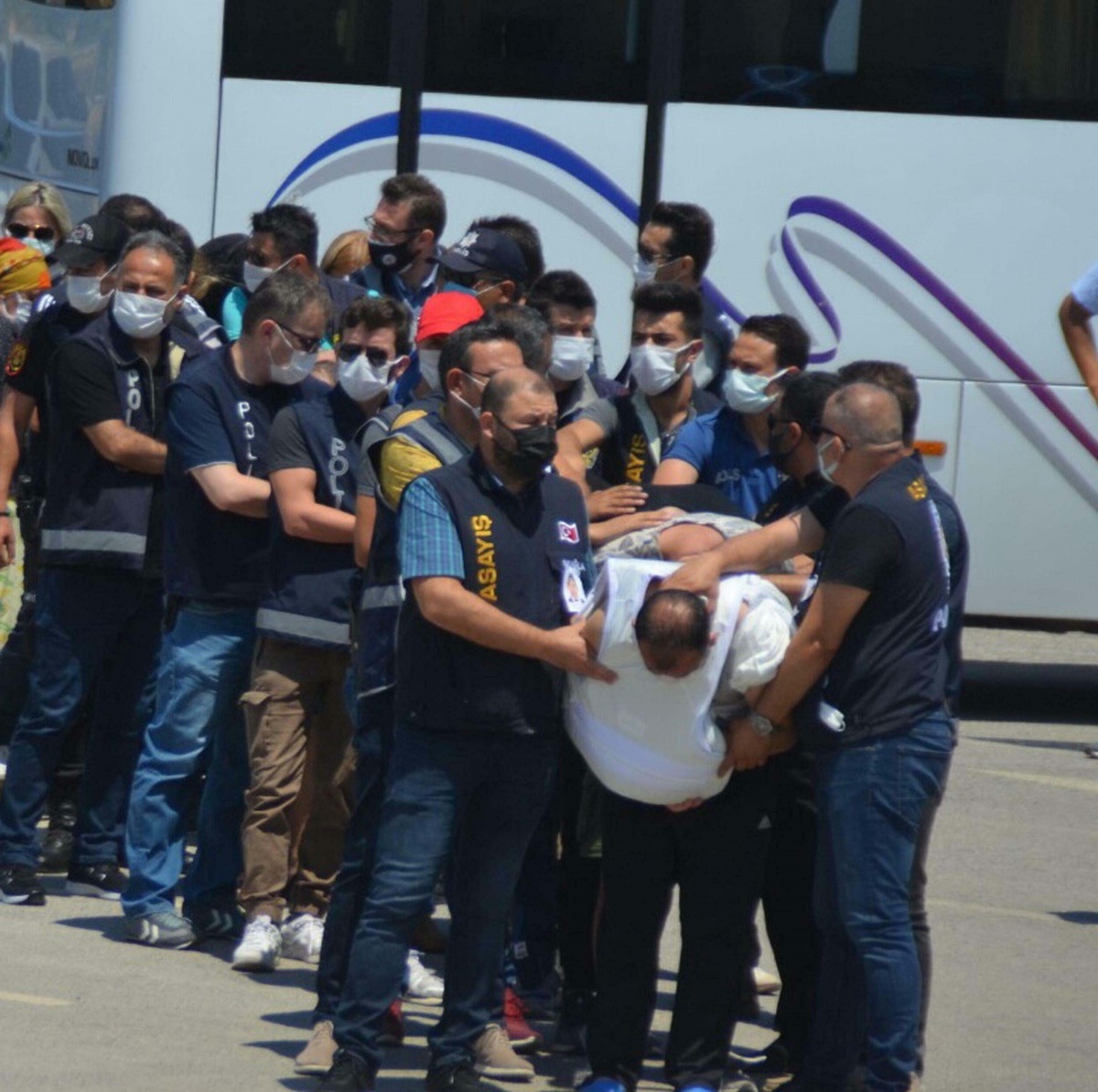 Şehit eden polisin oğluna müebbet