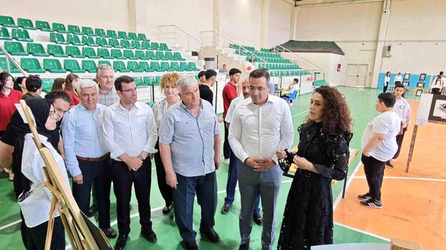 Sarıgöl'de Yıl Sonu Resim Sergisi Açıldı