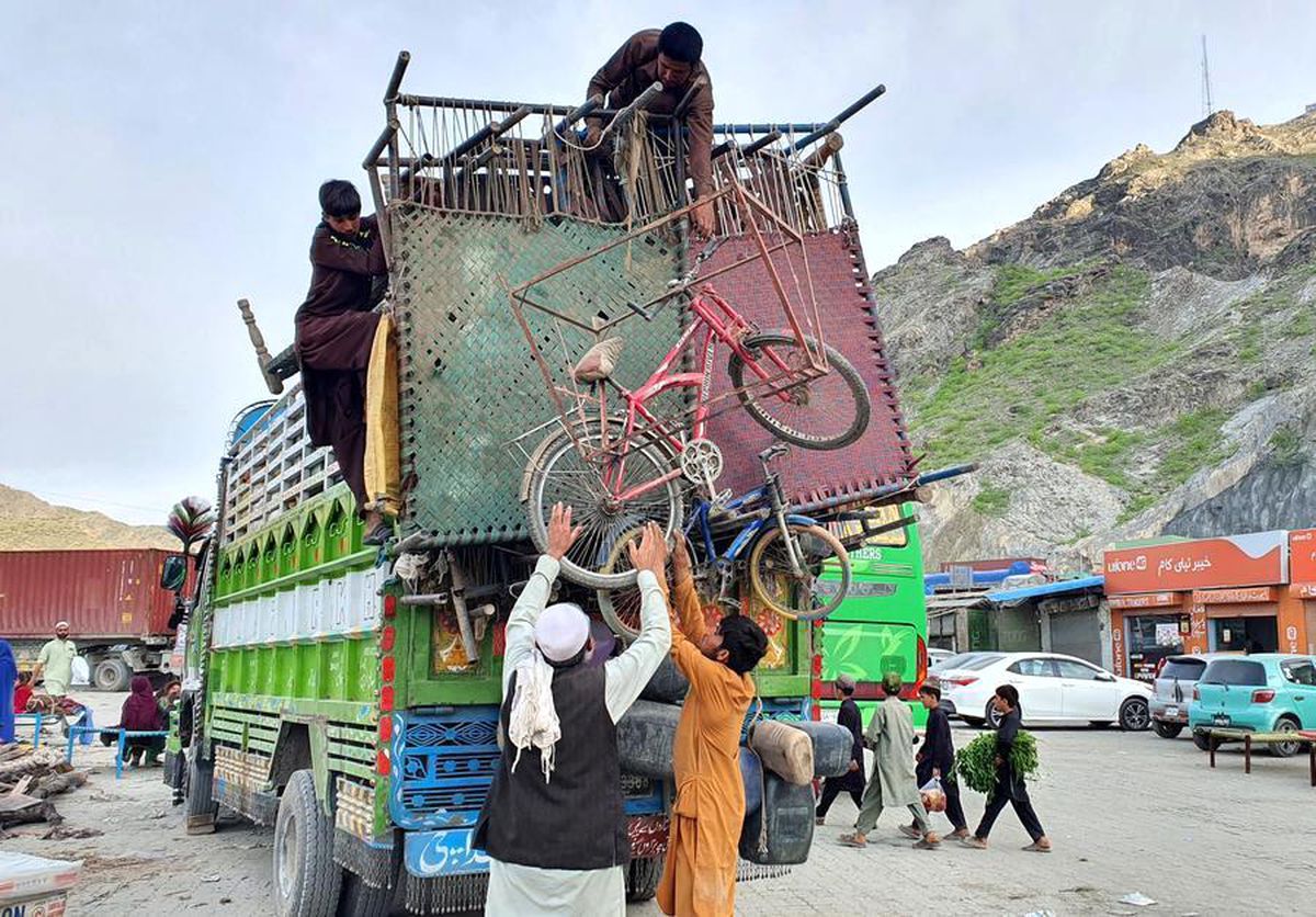 Afganistan\'a Dönüşler Artıyor