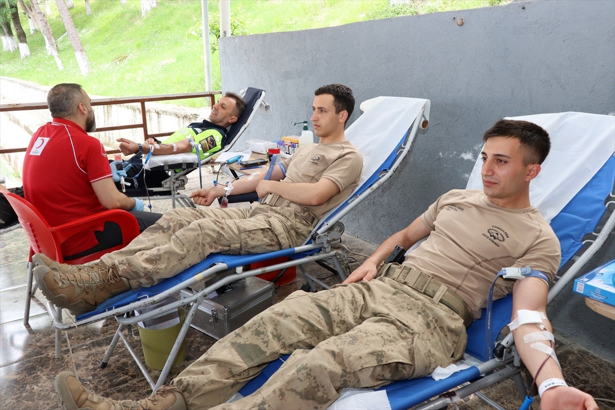 Jandarma\'dan Kan Bağışı Etkinliği