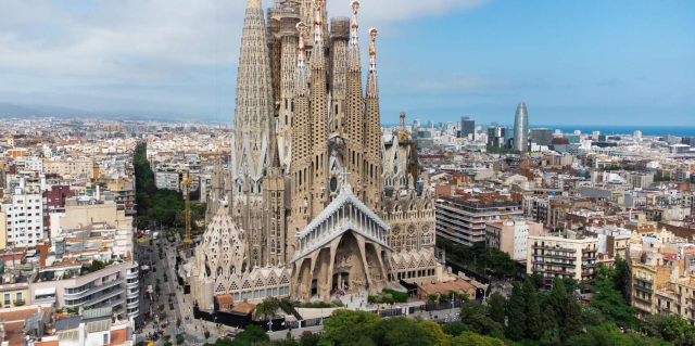 Sagrada Familia: Dünyanın En Yüksek Kilisesi
